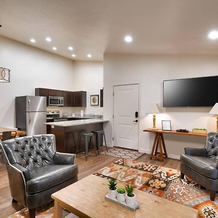 5K Top Floor Redcliff Condo, Pool & Hot Tub Moab Buitenkant foto